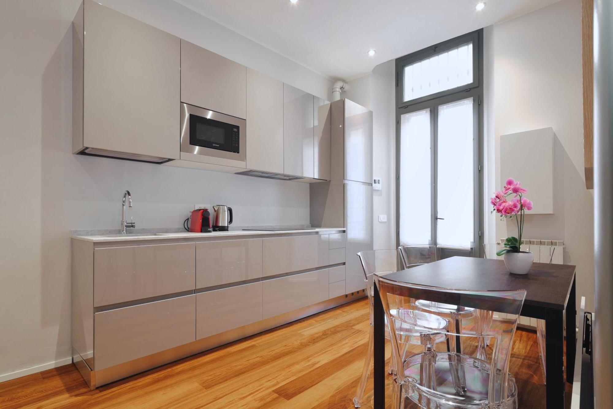 Joivy Modern Flat Near Duomo Di Milano Διαμέρισμα Εξωτερικό φωτογραφία